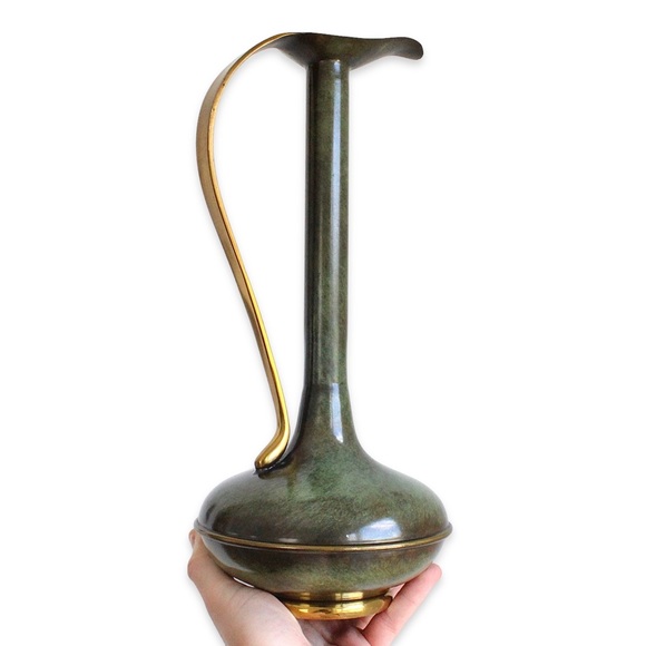 Vintage Israeli Green Verdigris Patina Brass Pitcher Vase Ewer Mid-Century 1950s - Picture 8 of 8